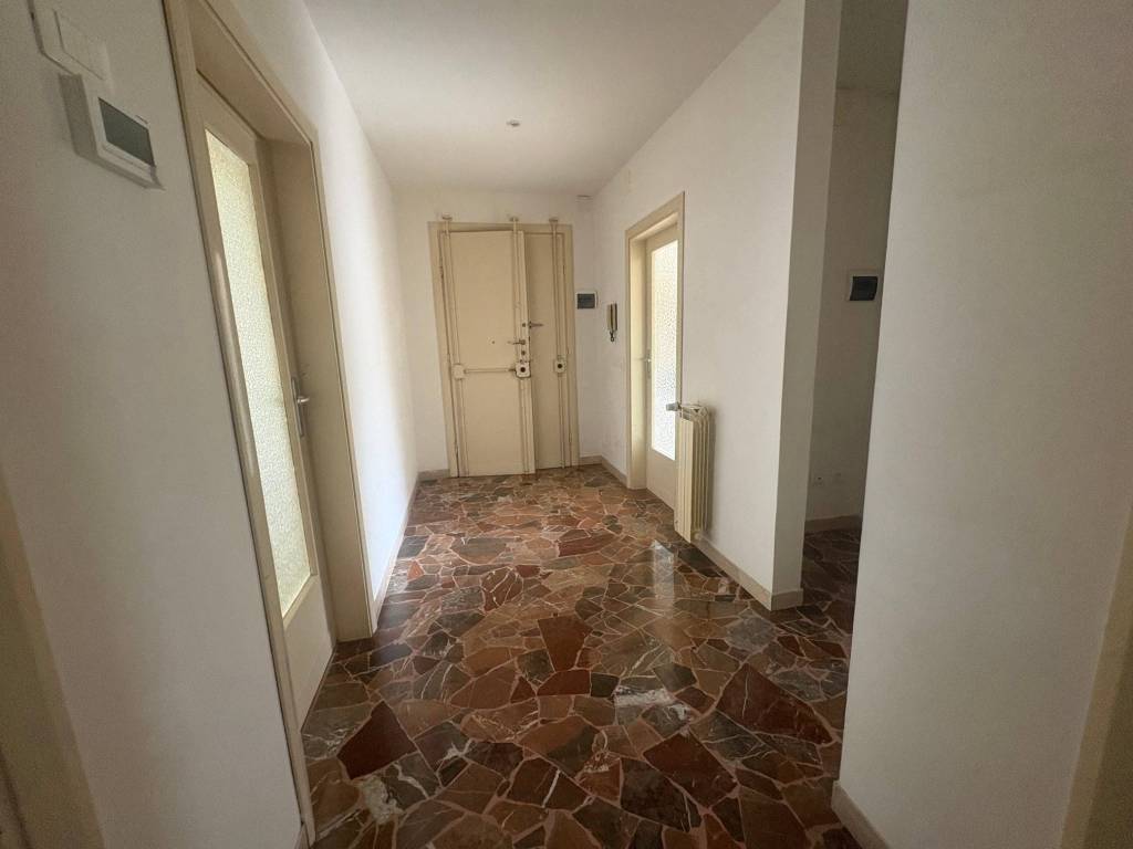 appartamento in vendita a Firenze in zona Coverciano
