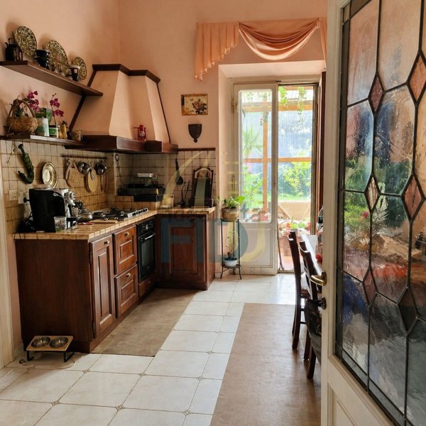 appartamento in vendita a Firenze in zona Le Cure