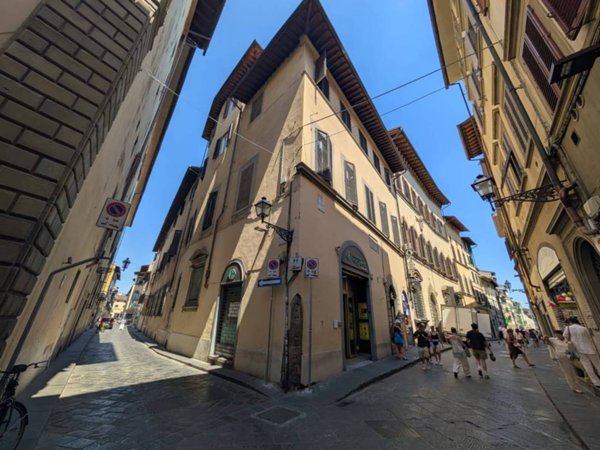 negozio in vendita a Firenze in zona Centro Duomo