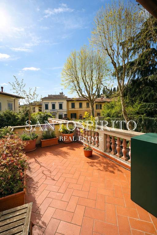 casa indipendente in vendita a Firenze in zona Porta Romana