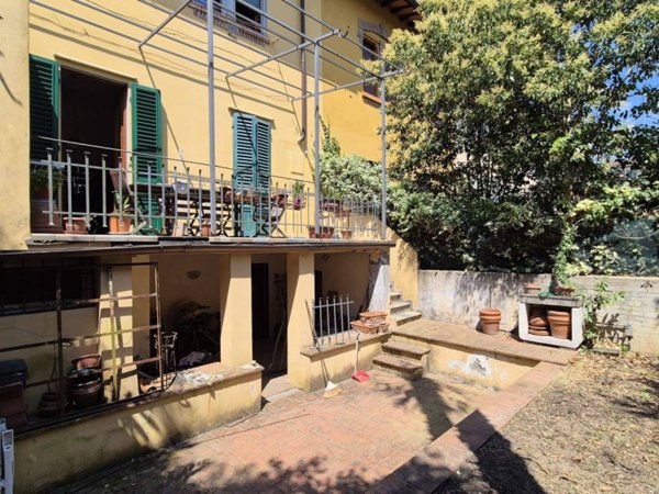 casa indipendente in vendita a Firenze in zona Gavinana