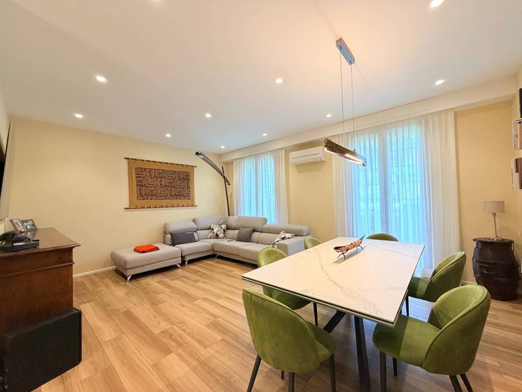 appartamento in vendita a Firenze in zona Legnaia