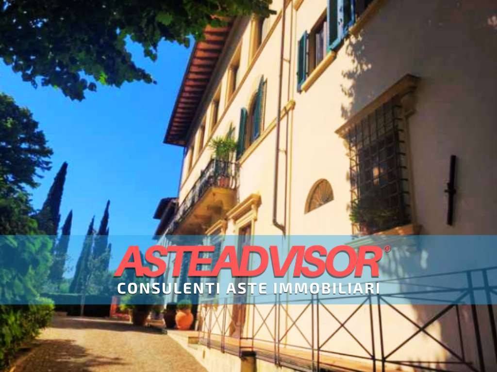 appartamento in vendita a Firenze in zona Settignano