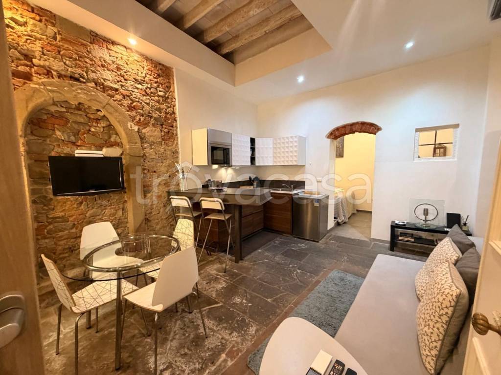 appartamento in vendita a Firenze in zona Centro Santa Croce