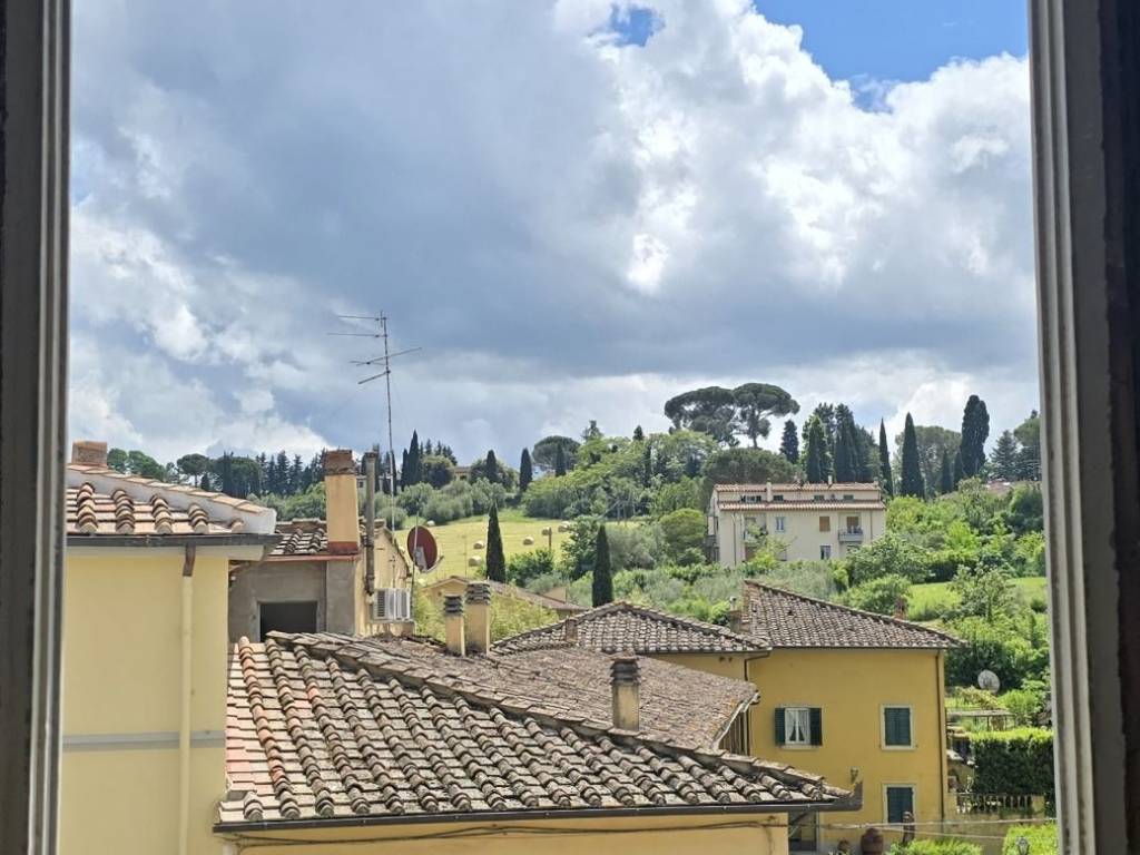 appartamento in vendita a Firenze in zona Galluzzo