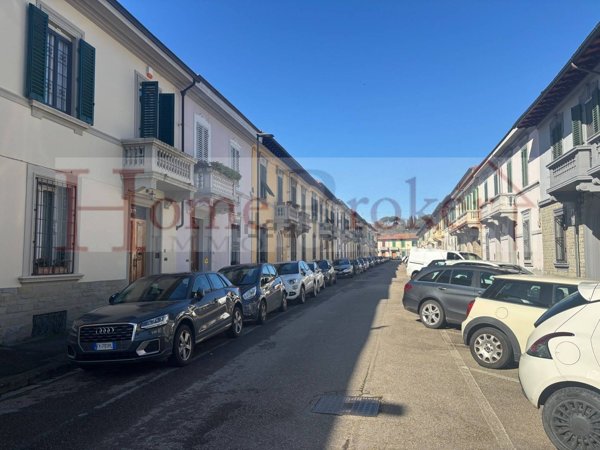 casa indipendente in vendita a Firenze in zona Campo di Marte