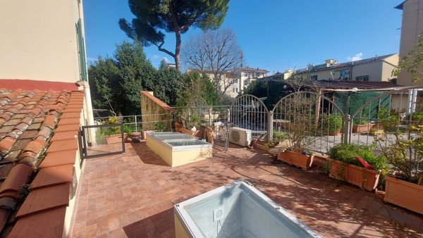 appartamento in vendita a Firenze in zona Le Cure