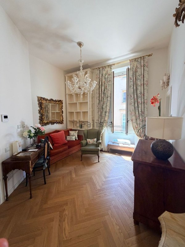 appartamento in vendita a Firenze in zona Centro Santa Maria Novella