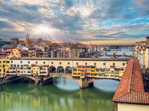 intera palazzina in vendita a Firenze in zona Centro Storico