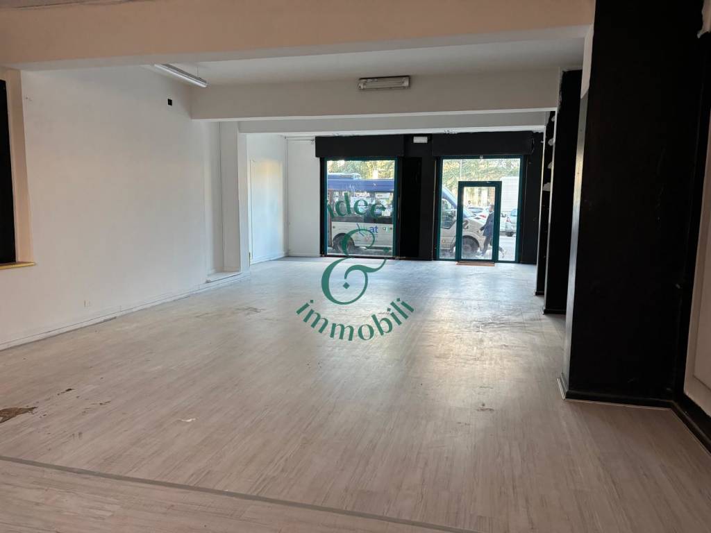 negozio in vendita a Firenze
