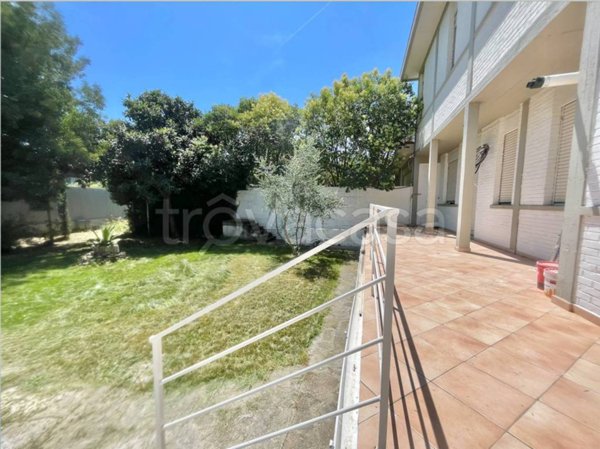 casa indipendente in vendita a Firenze