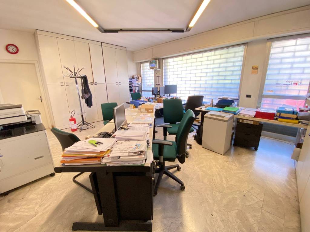 negozio in vendita a Firenze in zona Gavinana