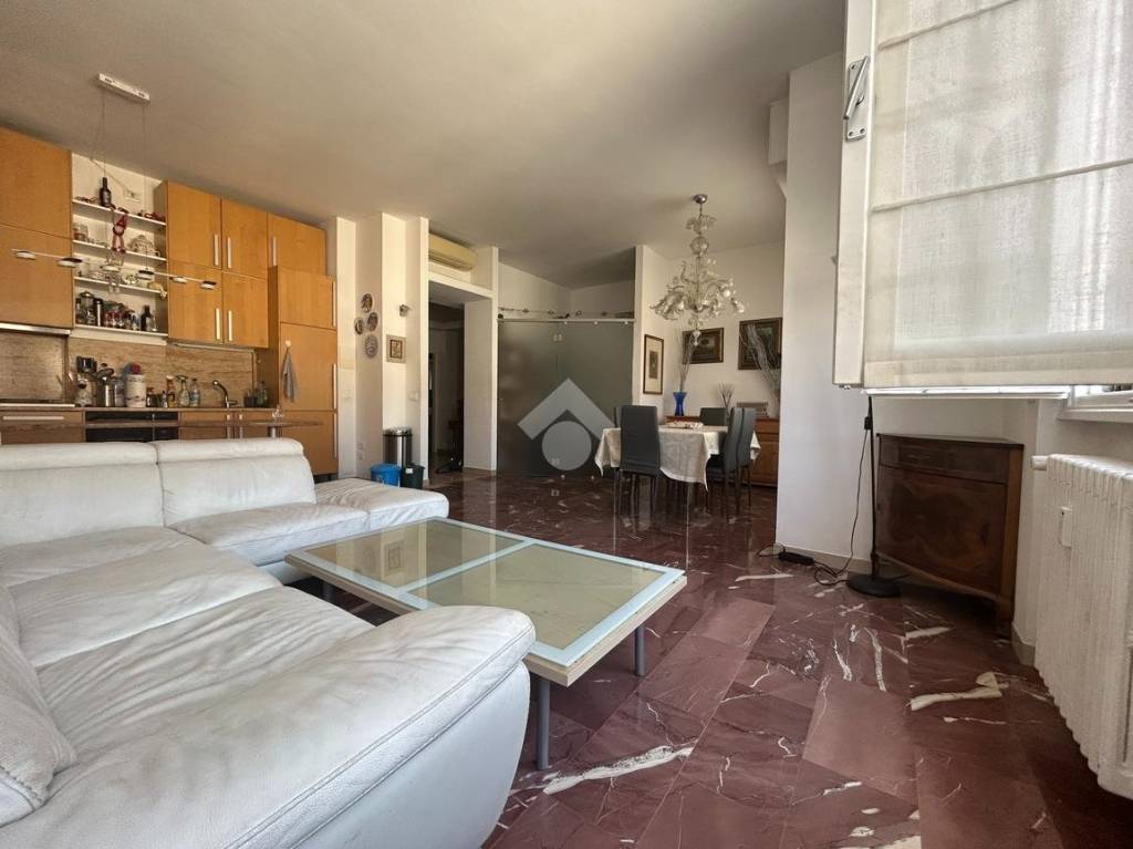 appartamento in vendita a Firenze in zona Bellariva