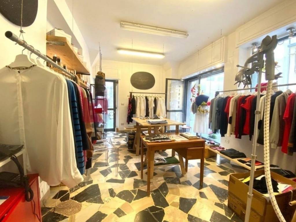 negozio in vendita a Firenze in zona Centro Duomo