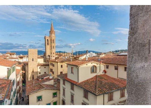 appartamento in vendita a Firenze in zona Centro Santa Croce