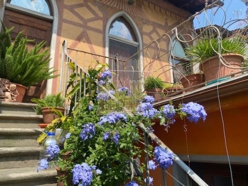 appartamento in vendita a Firenze in zona Centro Santa Croce