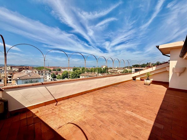 appartamento in vendita a Firenze in zona Le Cure