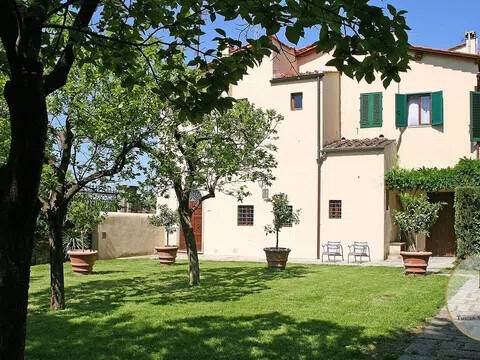 casa indipendente in vendita a Firenze in zona Porta Romana
