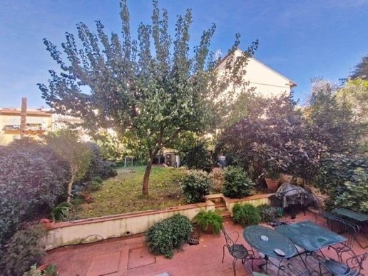 appartamento in vendita a Firenze in zona Campo di Marte