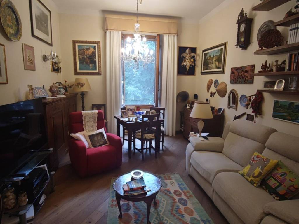 appartamento in vendita a Firenze in zona Campo di Marte