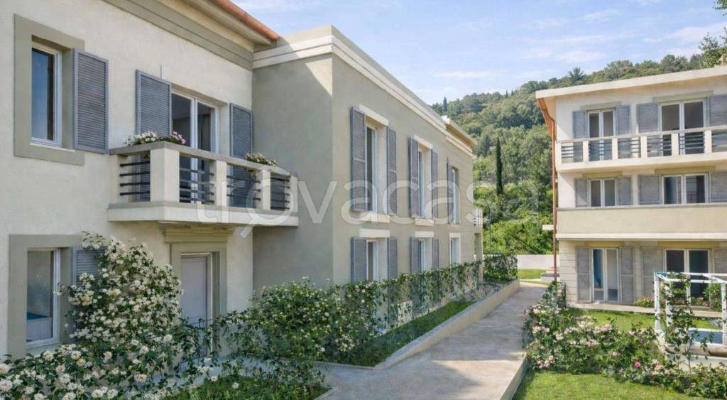 casa indipendente in vendita a Firenze
