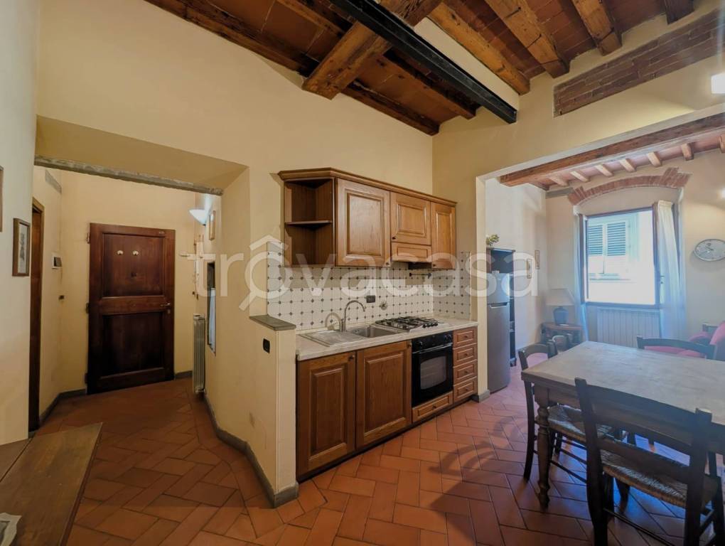 appartamento in vendita a Firenze in zona Centro Santa Maria Novella