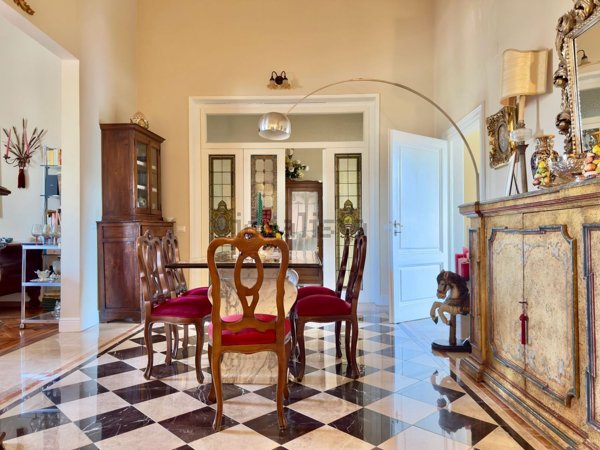 appartamento in vendita a Firenze in zona Centro Santa Croce