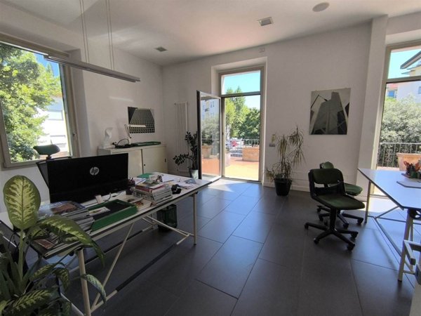 appartamento in vendita a Firenze in zona Campo di Marte