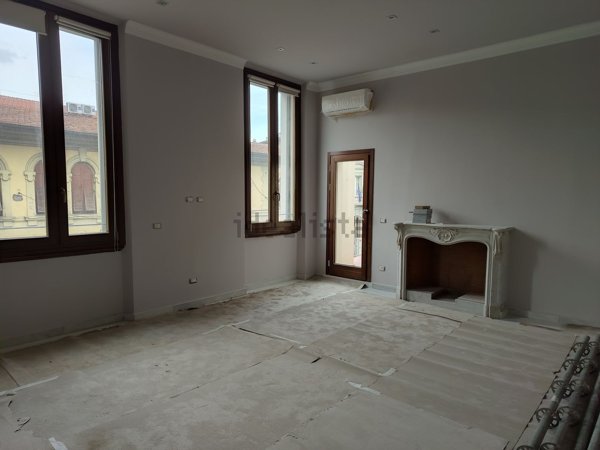 appartamento in vendita a Firenze in zona Centro Santa Maria Novella