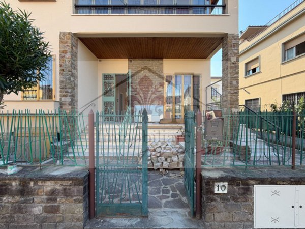 appartamento in vendita a Firenze in zona Centro Storico