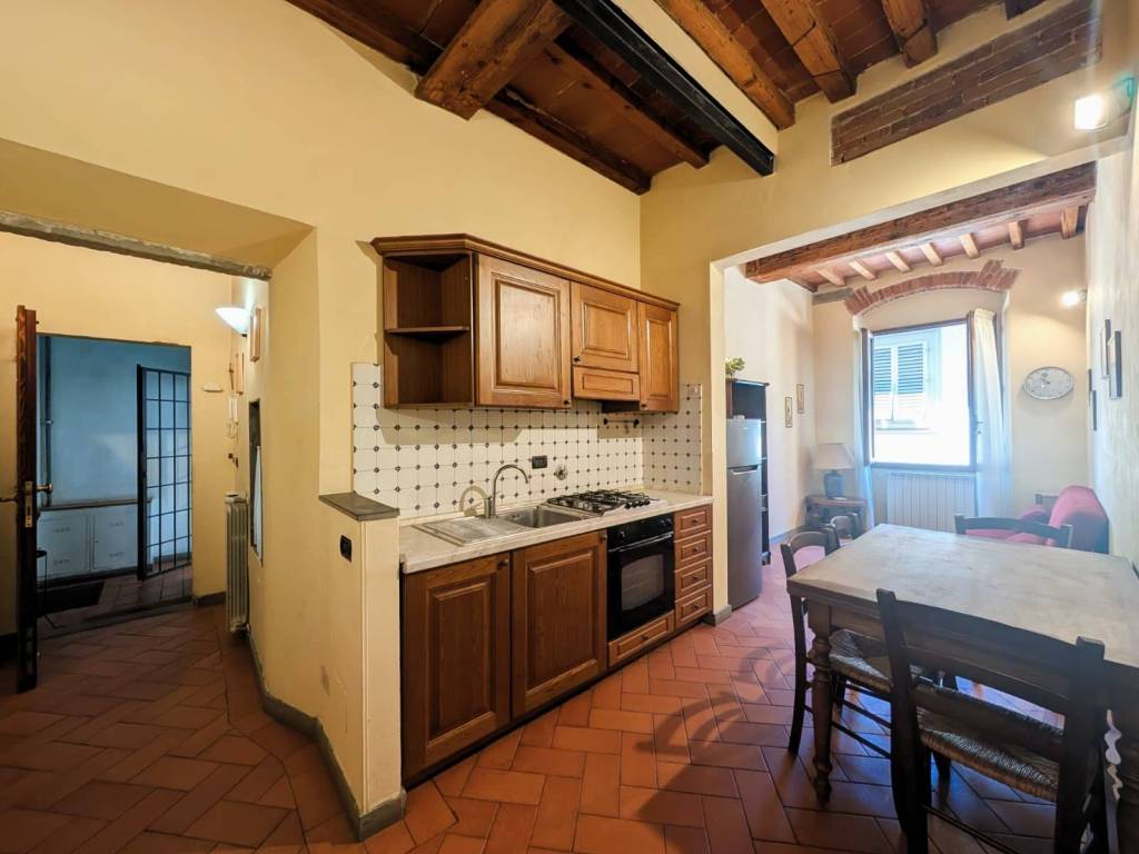 appartamento in vendita a Firenze in zona Centro Santa Maria Novella