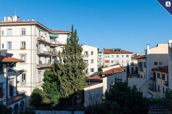 appartamento in vendita a Firenze in zona Statuto