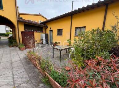 appartamento in vendita a Firenze in zona Cintoia