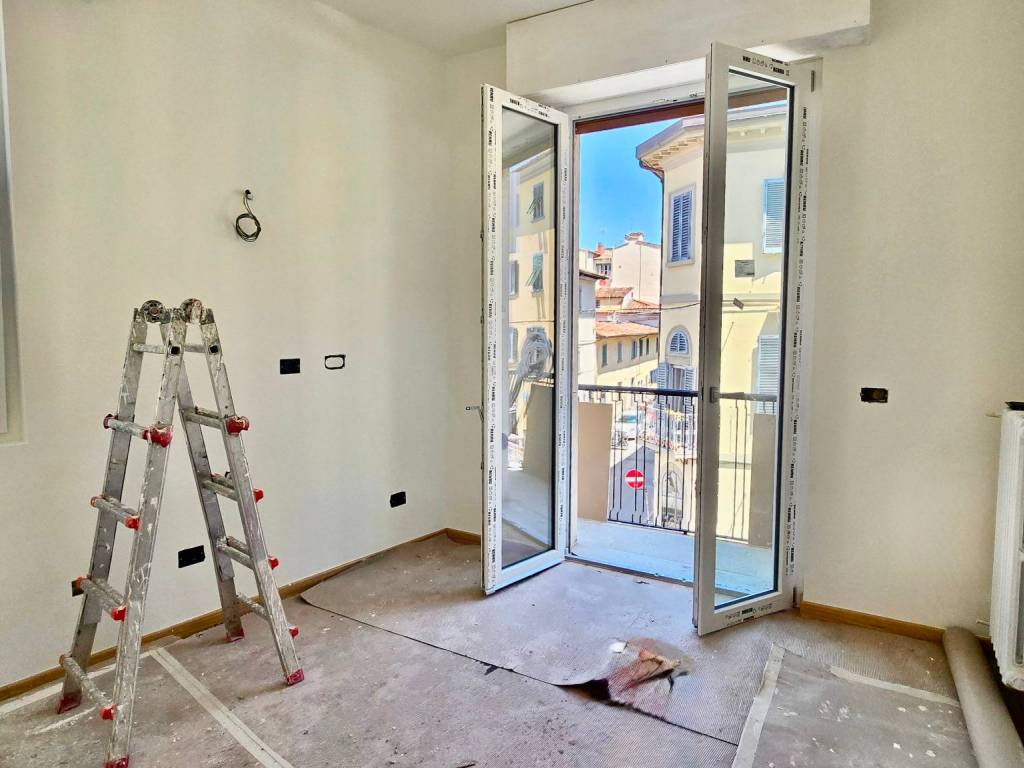 appartamento in vendita a Firenze in zona Pignone