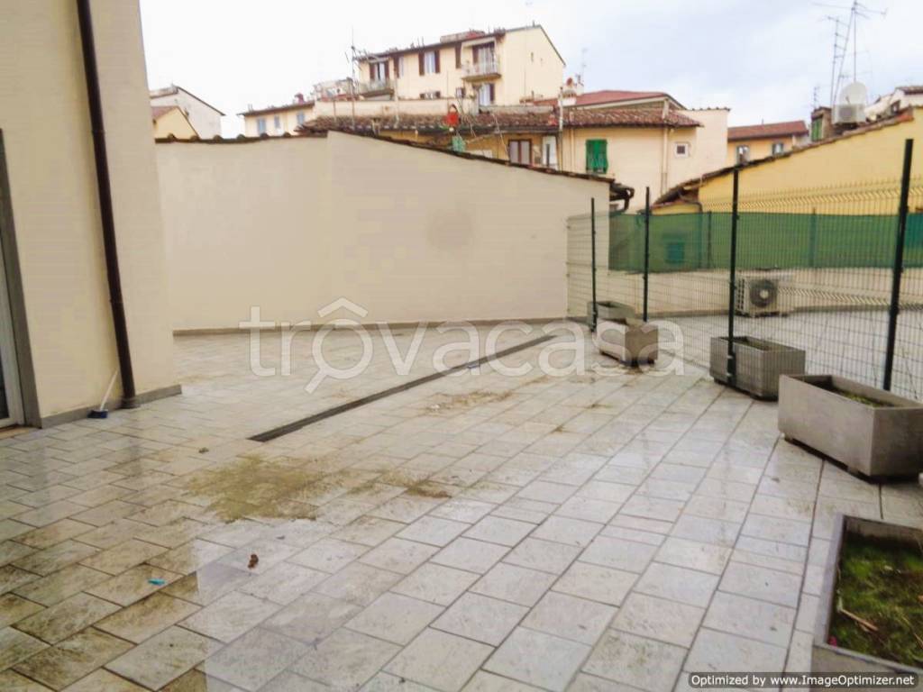appartamento in vendita a Firenze in zona Statuto