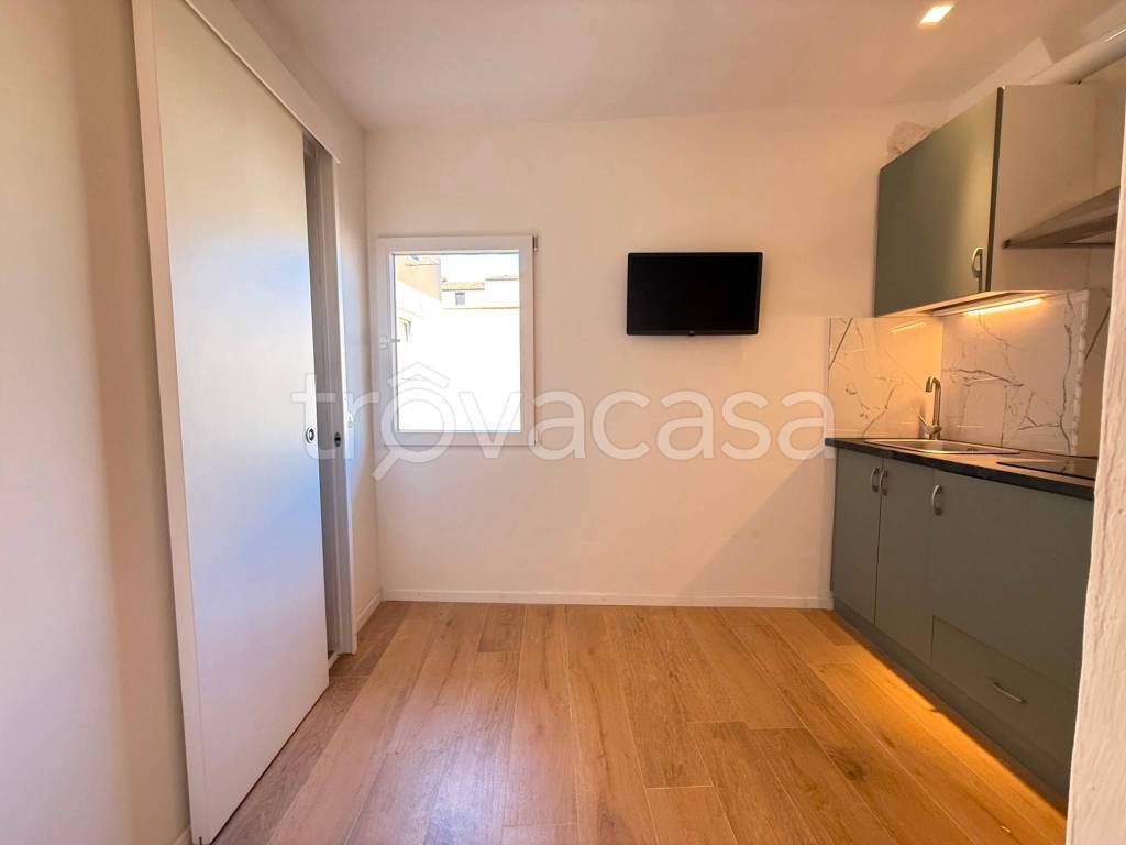 appartamento in vendita a Firenze in zona Centro Santa Maria Novella