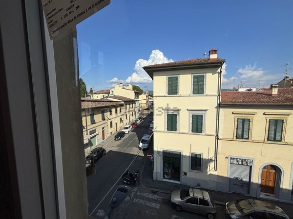 appartamento in vendita a Firenze in zona Campo di Marte