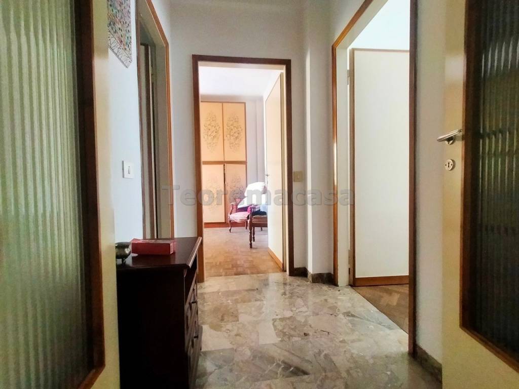 appartamento in vendita a Firenze in zona Campo di Marte