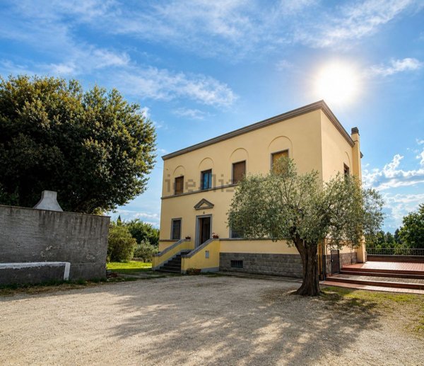 casa indipendente in vendita a Firenze in zona Rifredi