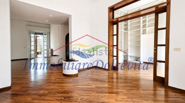 appartamento in vendita a Firenze in zona Campo di Marte