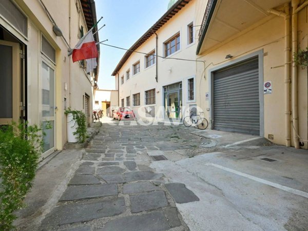 appartamento in vendita a Firenze in zona Centro Santa Croce