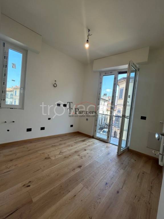 appartamento in vendita a Firenze in zona Pignone