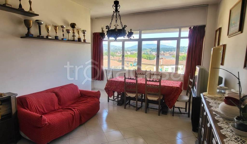 appartamento in vendita a Firenze in zona Gavinana
