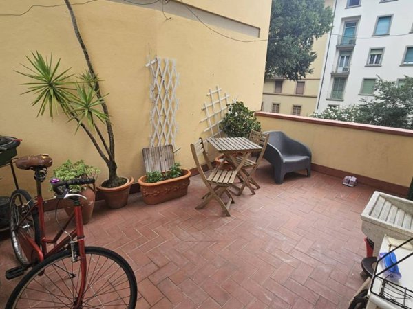 appartamento in vendita a Firenze in zona Campo di Marte