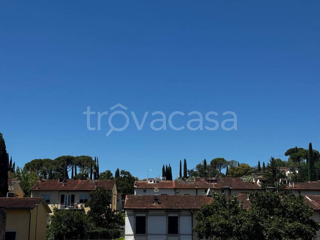 appartamento in vendita a Firenze in zona Galluzzo