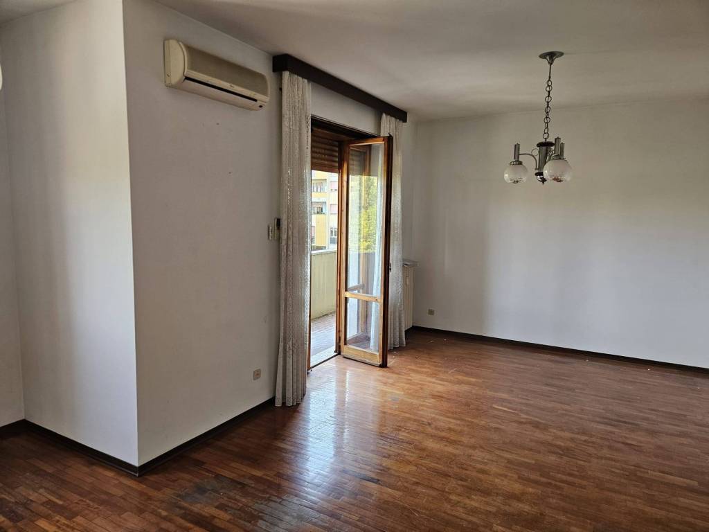 appartamento in vendita a Firenze in zona Cintoia
