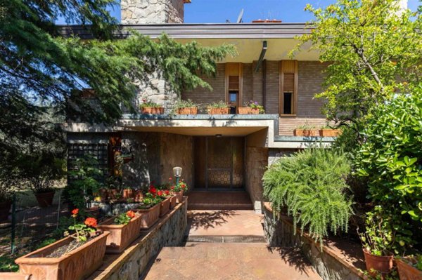 casa indipendente in vendita a Firenze in zona La Lastra
