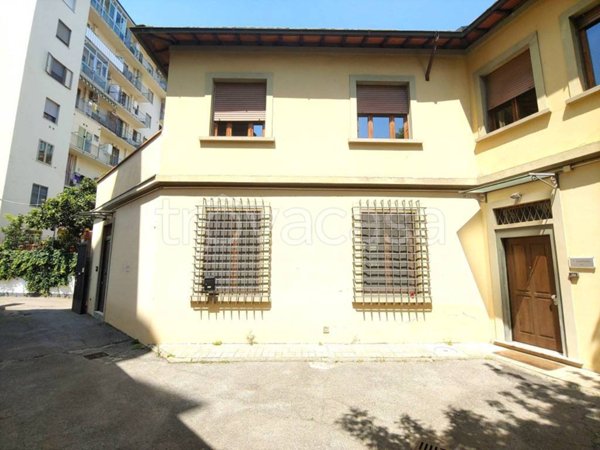 ufficio in vendita a Firenze in zona Centro Storico