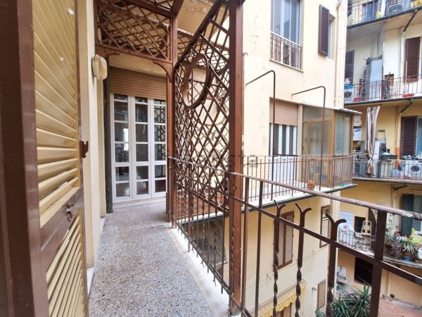 appartamento in vendita a Firenze in zona Campo di Marte
