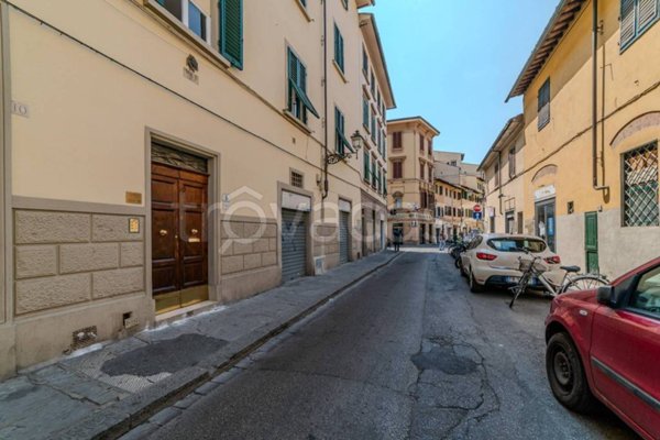 appartamento in vendita a Firenze in zona Centro San Lorenzo